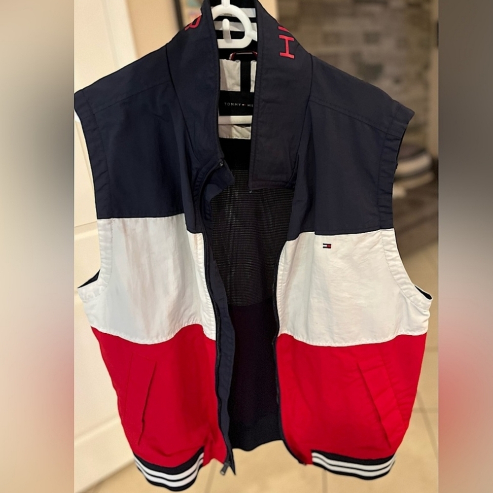 Tommy Hilfiger Vest size M